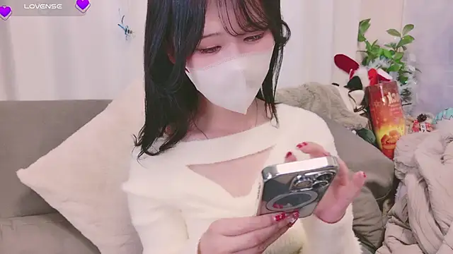 Conatsu online show from January 2025 10:48:01 PM