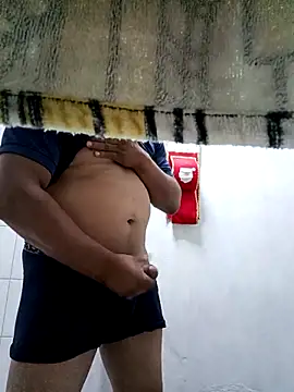 Snapshot of Riatatuil chatting on September 2025 07:32:02 AM Riatatuil online show from September 2025 07:32:02 AM