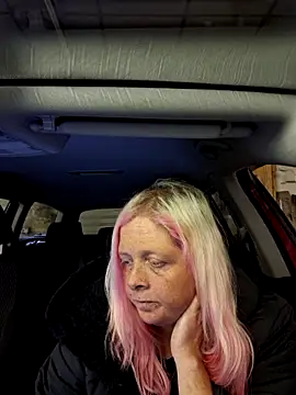 Snapshot of chubby_british_blonde_uk chatting on February 2026 01:26:02 PM chubby british blonde uk online show from February 2026 01:26:02 PM