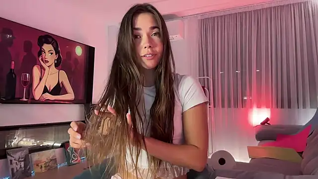 Snapshot of Mika_Miller chatting on September 2025 11:59:01 PM Mika Miller online show from September 2025 11:59:01 PM