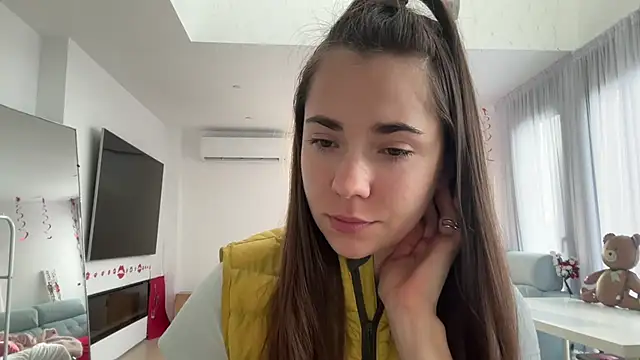Snapshot of Mika_Miller chatting on February 2026 04:07:02 PM Mika Miller online show from February 2026 04:07:02 PM
