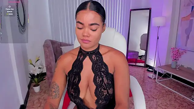 Snapshot of madisson_davon chatting on March 2025 01:18:01 PM madisson davon online show from March 2025 01:18:01 PM