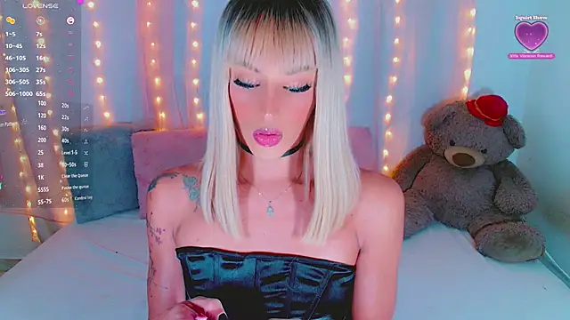 AlanaBekeer online show from October 2025 11:12:02 PM