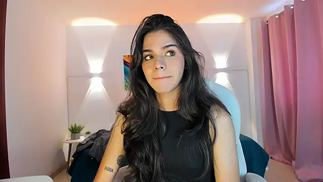 Snapshot of NoahCasstro chatting on December 2024 05:12:01 PM NoahCasstro online show from December 2024 05:12:01 PM