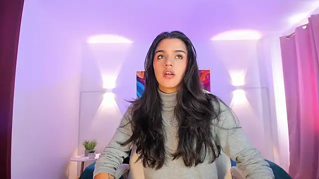 Snapshot of NoahCasstro chatting on January 2025 07:49:01 PM NoahCasstro online show from January 2025 07:49:01 PM