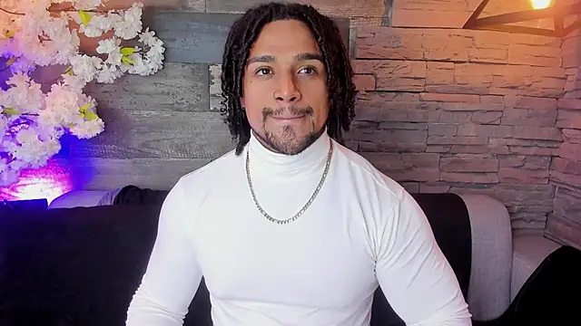 MikeEstevess online show from February 2025 06:23:01 PM