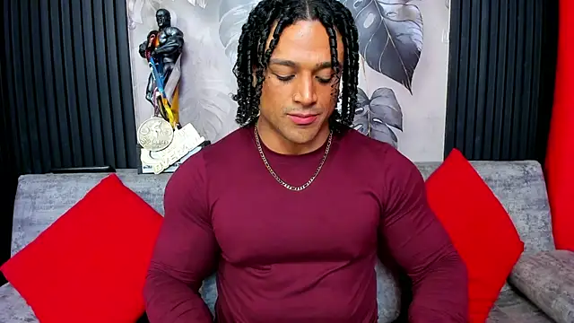 MikeEstevess online show from October 2025 03:09:02 AM