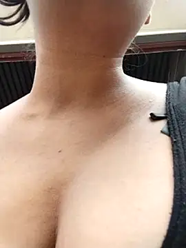 Andreita 95 online show from April 2026 09:53:02 PM