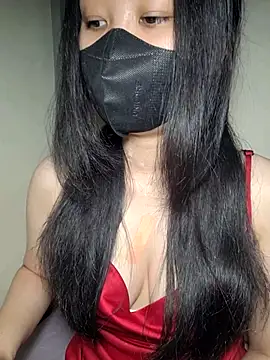 Athena20001 online show from December 2025 06:47:02 PM