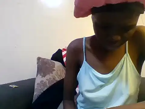 Snapshot of Baddie_Floxxy chatting on December 2024 05:24:01 PM Baddie Floxxy online show from December 2024 05:24:01 PM