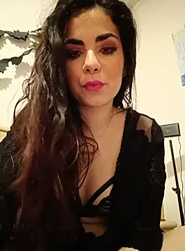 Snapshot of Saturnia_Yvonne chatting on March 2025 11:43:02 PM Saturnia Yvonne online show from March 2025 11:43:02 PM