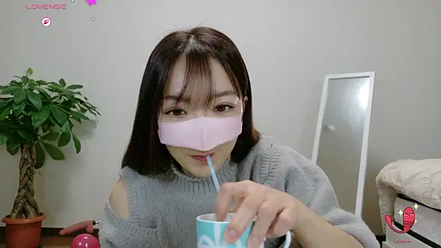 momochan88 online show from December 2025 03:34:02 AM