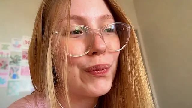 HoneyAudrey online show from June 2026 02:34:01 AM