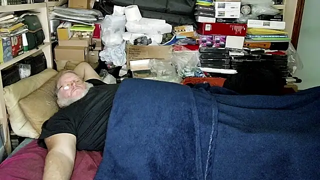 hadeszeuss2 online show from January 2025 07:27:02 PM