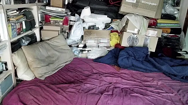 hadeszeuss2 online show from February 2025 05:23:02 PM