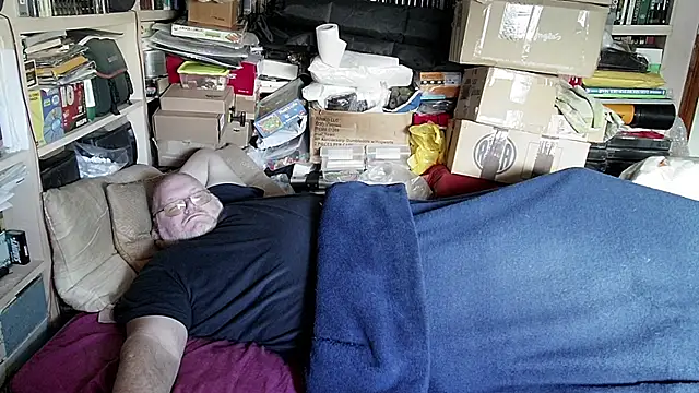 hadeszeuss2 online show from February 2025 03:41:02 PM