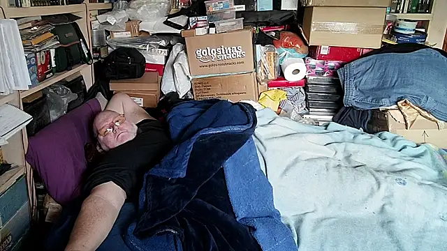 hadeszeuss2 online show from February 2026 02:43:01 PM