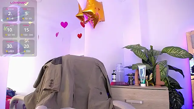 Camille jhonson online show from March 2025 01:19:02 PM