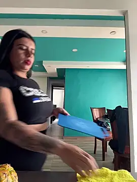 Devilsweet17 online show from March 2025 05:39:02 PM