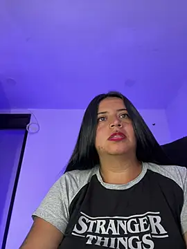 Devilsweet17 online show from March 2025 09:05:02 PM