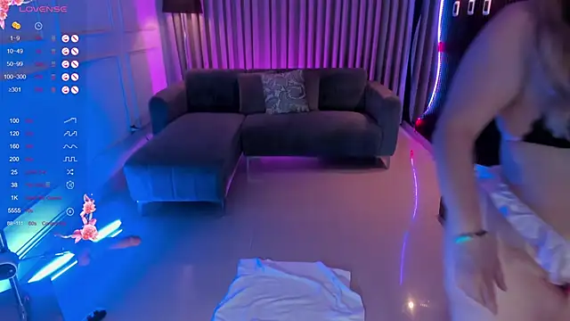 Snapshot of lenah_smith chatting on February 2025 11:33:01 AM lenah smith online show from February 2025 11:33:01 AM