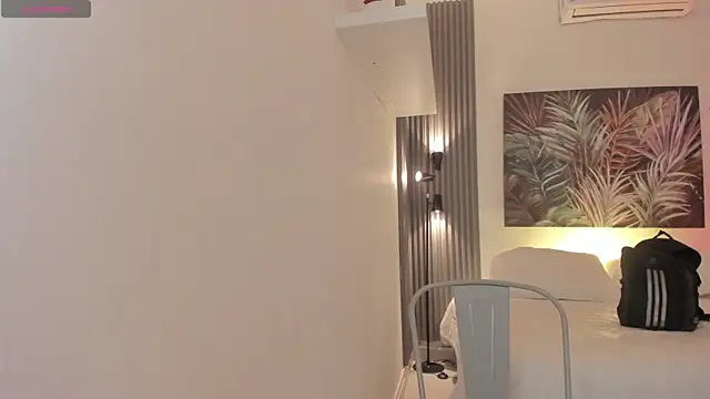 emma alice  online show from November 2025 12:04:01 PM