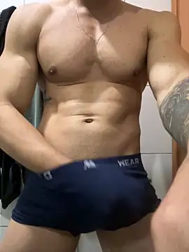 Snapshot of Lb20gostoso chatting on September 2025 04:38:02 AM Lb20gostoso online show from September 2025 04:38:02 AM