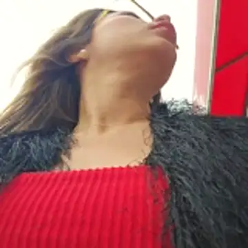 Karen San Miguel online show from October 2025 07:13:02 PM