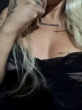 Snapshot of perolaar chatting on January 2025 05:26:02 AM perolaar online show from January 2025 05:26:02 AM