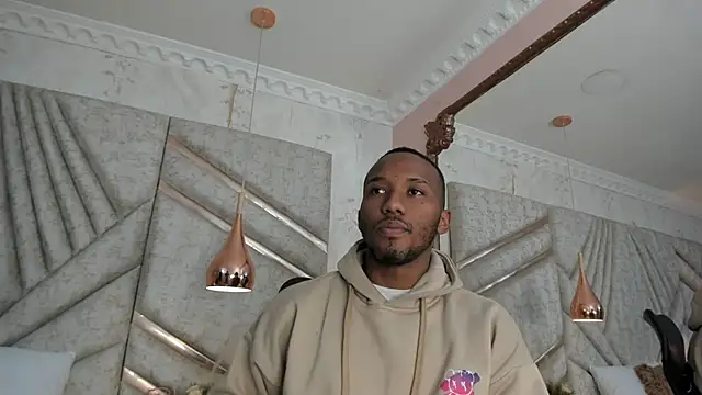 Snapshot of JamesParck chatting on January 2025 12:18:01 PM JamesParck online show from January 2025 12:18:01 PM