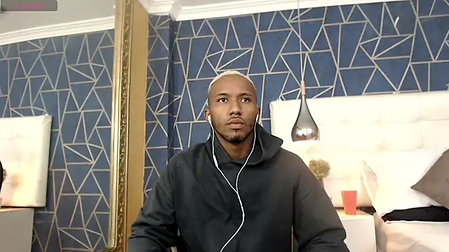 Snapshot of JamesParck chatting on February 2025 12:16:01 PM JamesParck online show from February 2025 12:16:01 PM