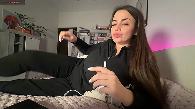 MyPhoenix online show from November 2025 07:14:02 PM