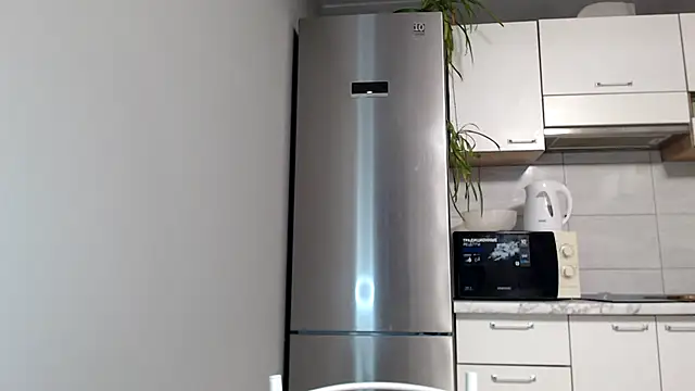 SierraSky  online show from January 2025 06:10:02 PM