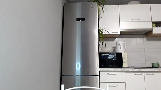 SierraSky  online show from January 2025 06:14:01 PM