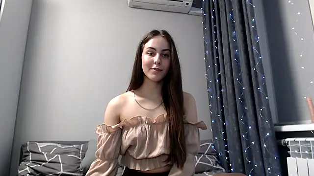 SierraSky  online show from March 2025 09:21:01 PM