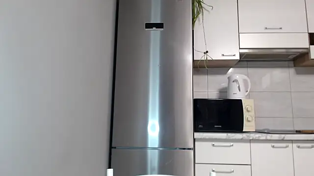 SierraSky  online show from March 2026 06:15:01 PM