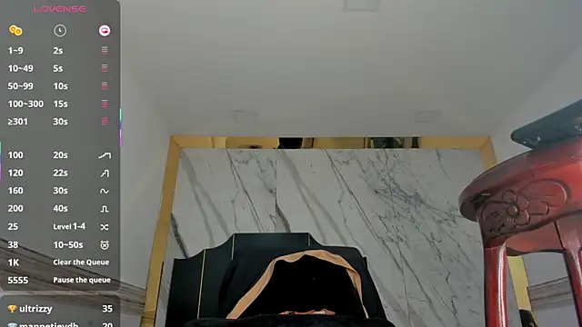 Victtoria Parker online show from November 2025 01:37:02 PM