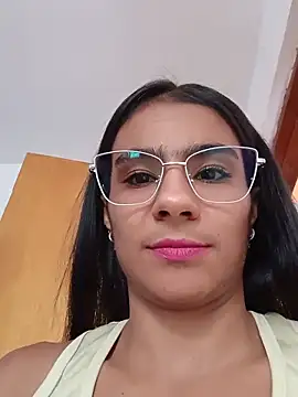 Snapshot of Leslly_ chatting on May 2026 07:55:02 PM Leslly online show from May 2026 07:55:02 PM