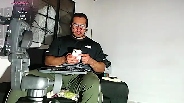 willian m777 online show from October 2025 04:13:02 AM