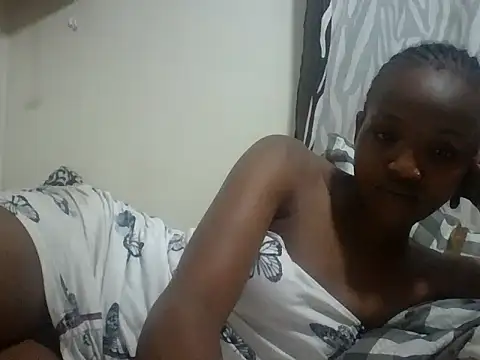 Snapshot of pretty_cool chatting on February 2025 07:28:01 PM pretty cool online show from February 2025 07:28:01 PM