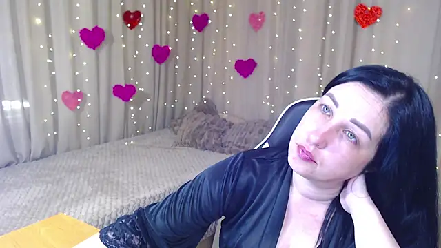 Snapshot of JillStevens chatting on April 2026 06:35:02 AM JillStevens online show from April 2026 06:35:02 AM