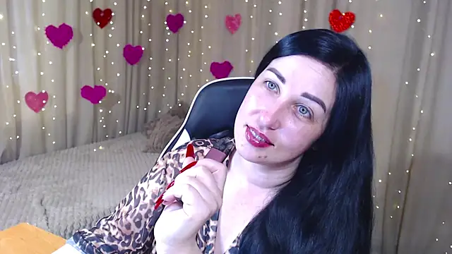 Snapshot of JillStevens chatting on April 2026 10:28:01 AM JillStevens online show from April 2026 10:28:01 AM