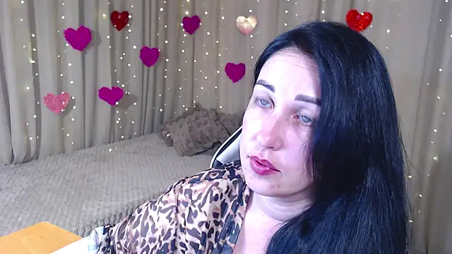 Snapshot of JillStevens chatting on April 2026 08:44:01 PM JillStevens online show from April 2026 08:44:01 PM