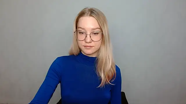 Snapshot of cindi_hot chatting on February 2025 11:32:02 AM cindi hot online show from February 2025 11:32:02 AM