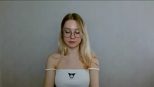 Snapshot of cindi_hot chatting on March 2025 09:17:02 AM cindi hot online show from March 2025 09:17:02 AM