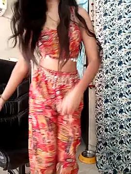 Parinaaz18 online show from September 2025 02:27:02 AM