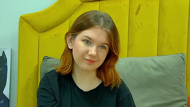 LessySmith online show from November 2025 04:17:01 PM