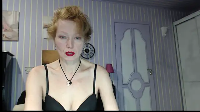 Snapshot of Marquise555 chatting on November 2025 04:40:01 PM Marquise555 online show from November 2025 04:40:01 PM