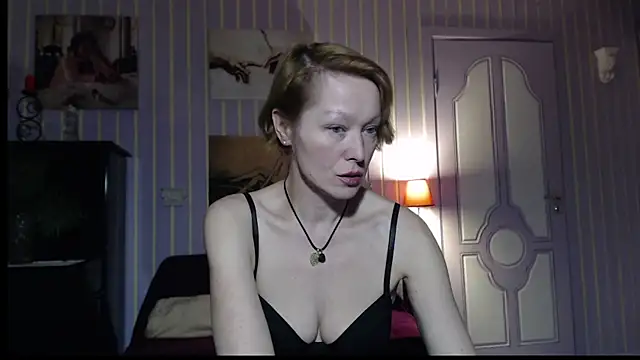 Snapshot of Marquise555 chatting on January 2026 05:27:02 PM Marquise555 online show from January 2026 05:27:02 PM