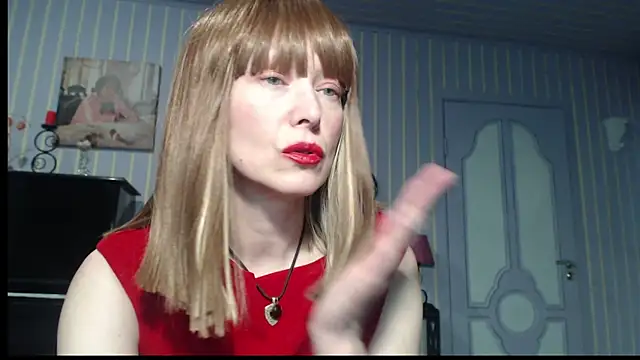 Snapshot of Marquise555 chatting on February 2026 04:15:02 PM Marquise555 online show from February 2026 04:15:02 PM